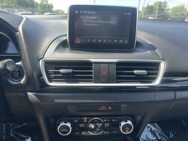 2015 Mazda Mazda3 Image 13