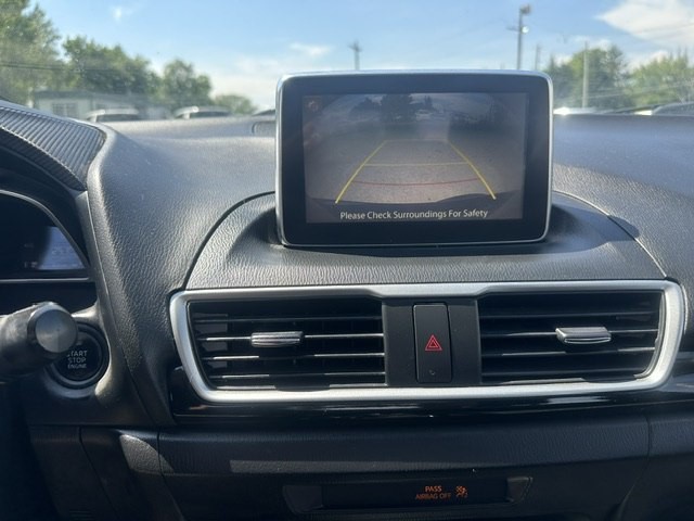 2015 Mazda Mazda3 Image 16