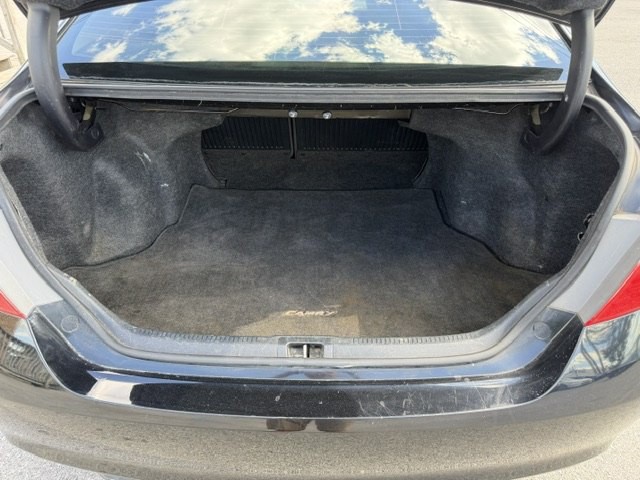 2015 Toyota Camry Image 13