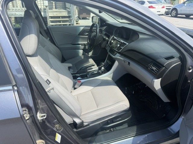 2014 Honda Accord Image 16