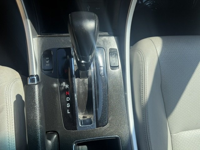 2014 Honda Accord Image 19