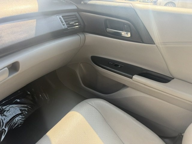 2014 Honda Accord Image 21