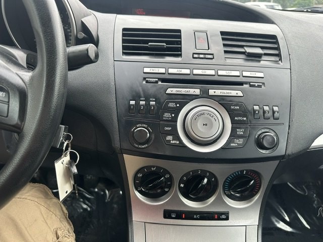 2010 Mazda Mazda3 Image 12