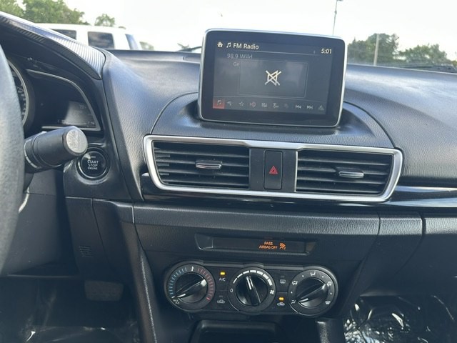 2015 Mazda Mazda3 Image 12