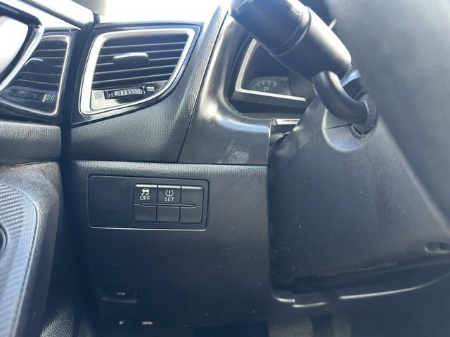 2015 Mazda Mazda3 Image 14