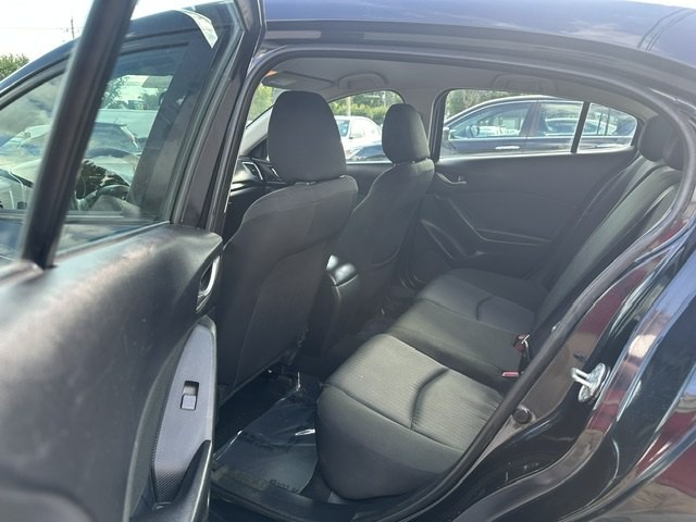 2015 Mazda Mazda3 Image 16
