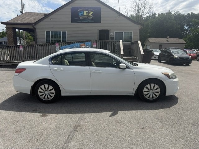 2012 Honda Accord Image 2