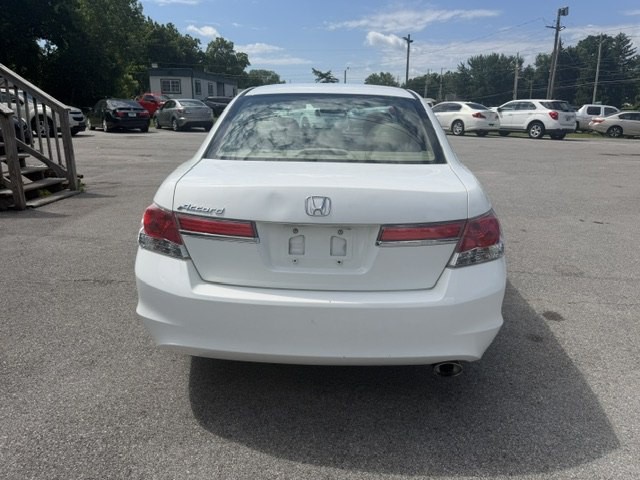 2012 Honda Accord Image 4