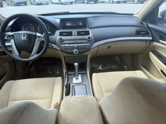 2012 Honda Accord Image 11