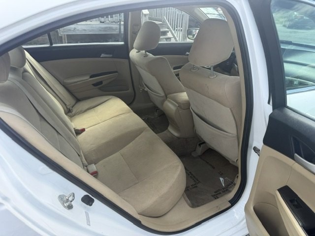 2012 Honda Accord Image 13