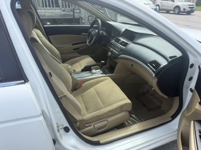 2012 Honda Accord Image 14