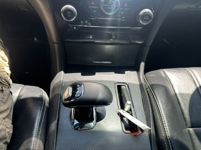 2014 Chrysler 300 Image 13