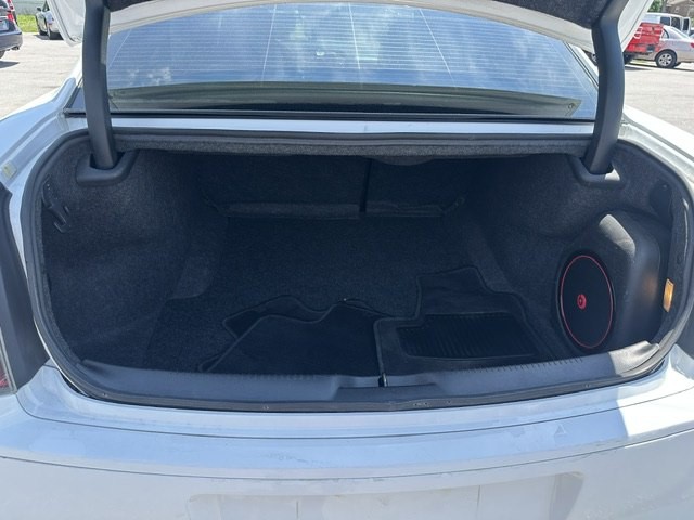 2014 Chrysler 300 Image 18