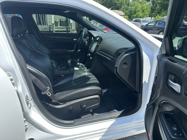 2014 Chrysler 300 Image 20