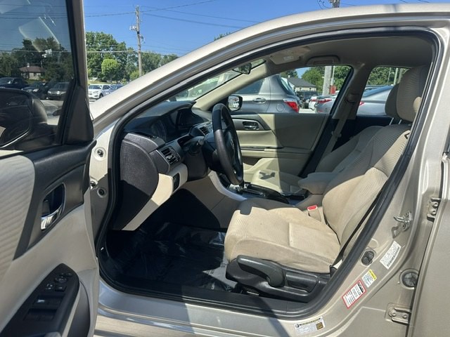 2014 Honda Accord Image 16