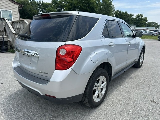 2011 Chevrolet Equinox Image 3
