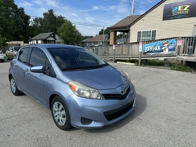 2012 Toyota Yaris Image 1