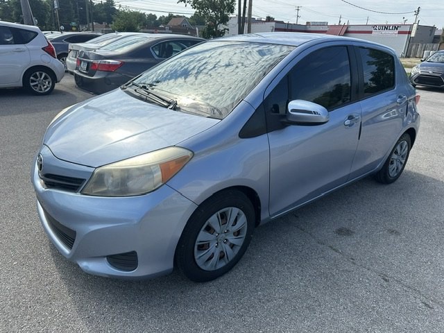 2012 Toyota Yaris Image 7