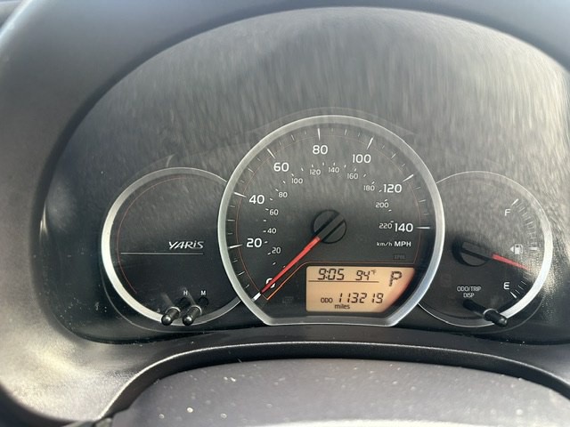 2012 Toyota Yaris Image 10