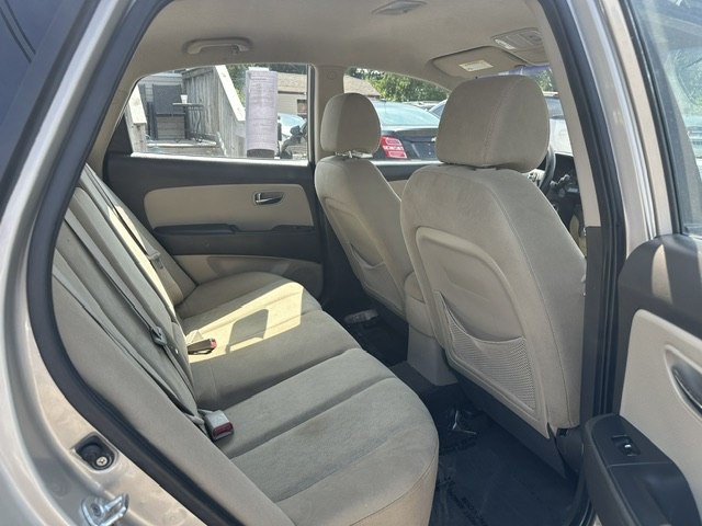 2010 Hyundai Elantra Image 18