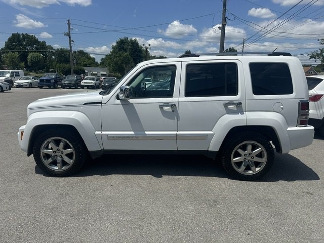 2012 Jeep Liberty Image 6
