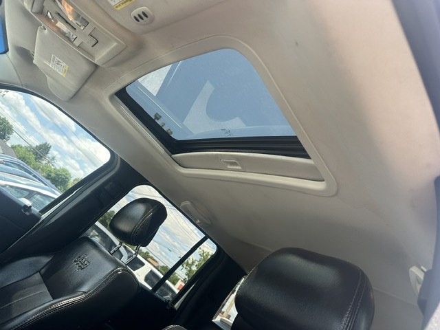 2012 Jeep Liberty Image 10