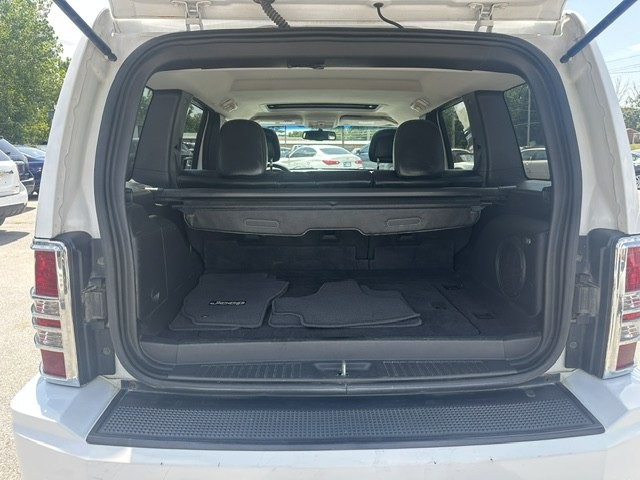 2012 Jeep Liberty Image 18