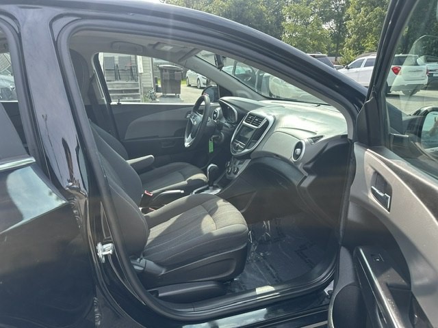 2018 Chevrolet Sonic Image 20