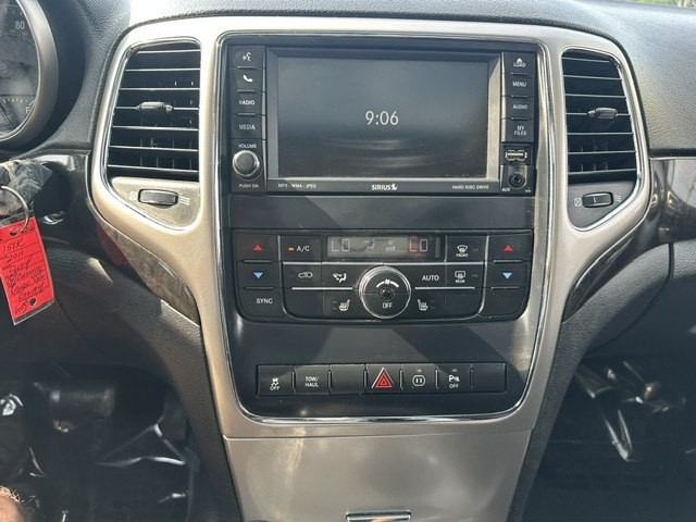 2011 Jeep Grand Cherokee Image 13