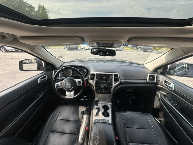 2011 Jeep Grand Cherokee Image 22