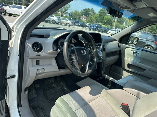2015 Honda Pilot Image 9