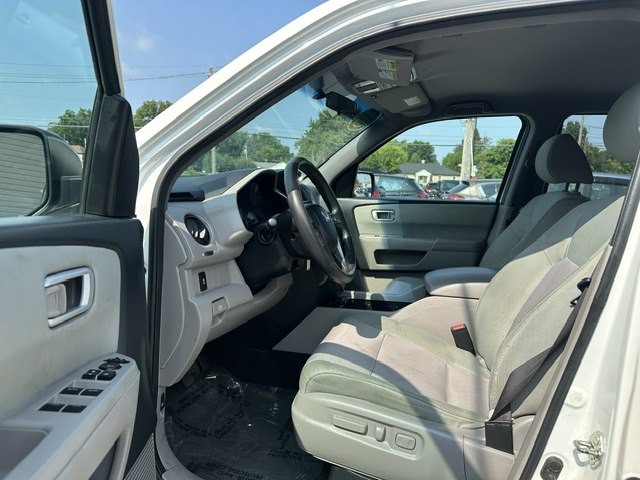 2015 Honda Pilot Image 16