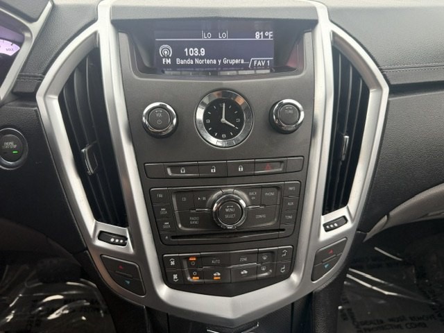 2011 Cadillac SRX Image 17