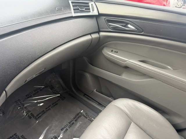 2011 Cadillac SRX Image 19