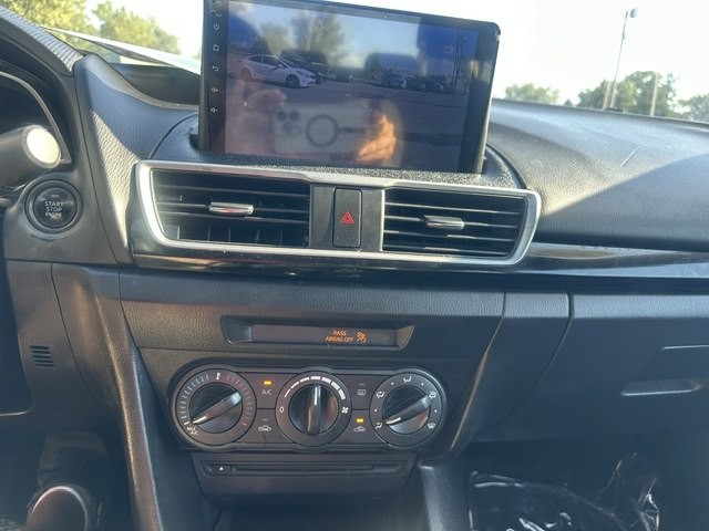 2014 Mazda Mazda3 Image 13