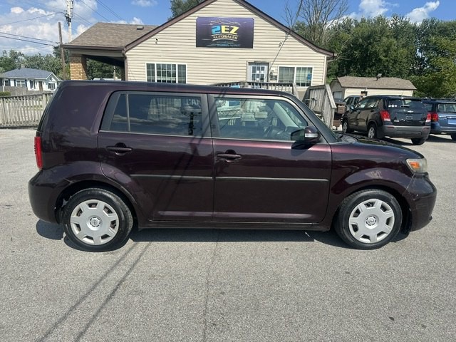 2009 Scion xB Image 2
