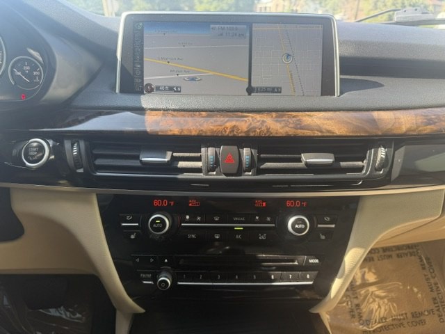 2015 BMW X5 Image 17