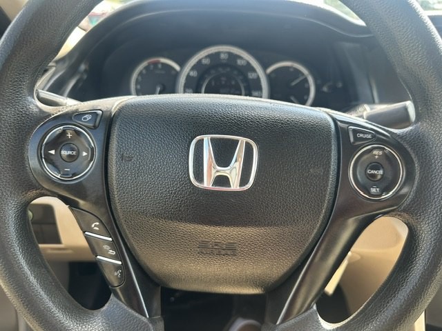2015 Honda Accord Image 11