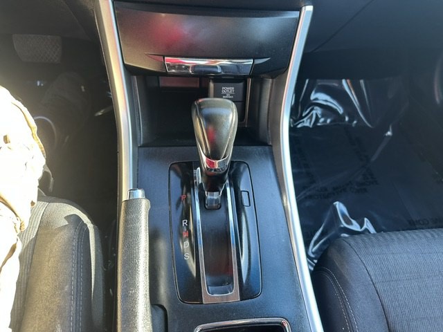 2013 Honda Accord Image 13
