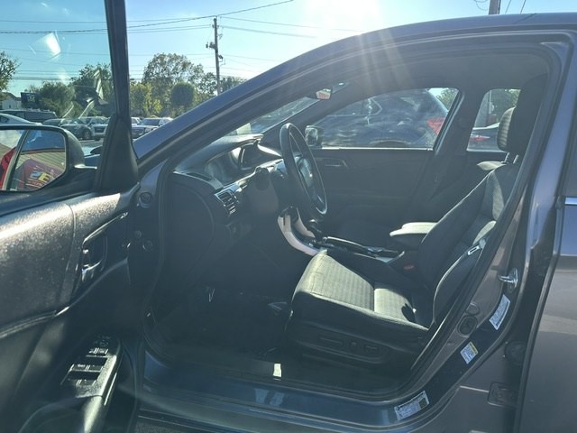 2013 Honda Accord Image 16