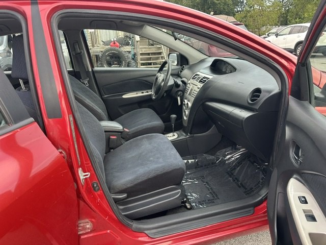 2008 Toyota Yaris Image 17