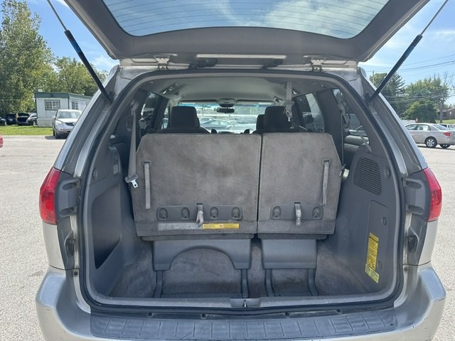 2006 Toyota Sienna Image 16