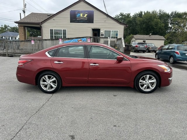 2014 Nissan Altima Image 2