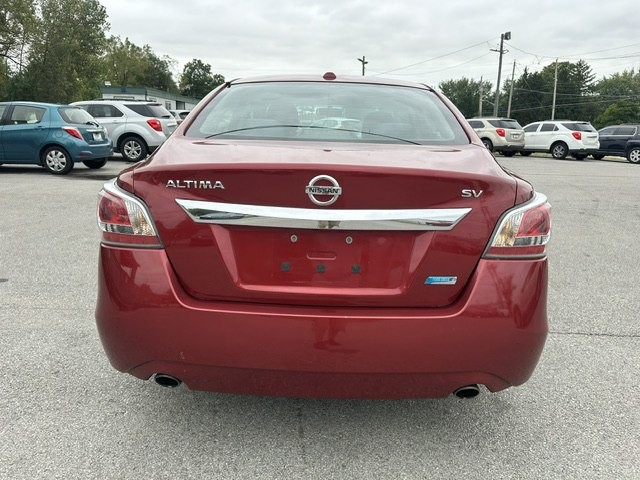 2014 Nissan Altima Image 4