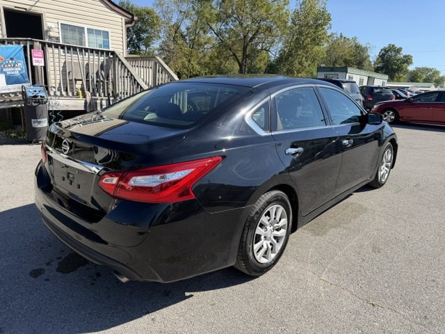 2016 Nissan Altima Image 3