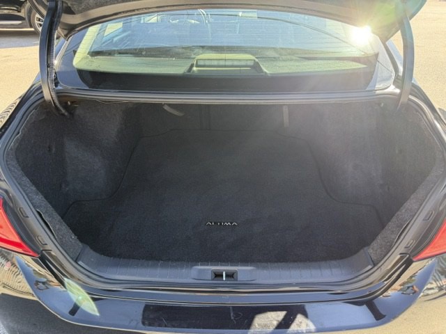 2016 Nissan Altima Image 12