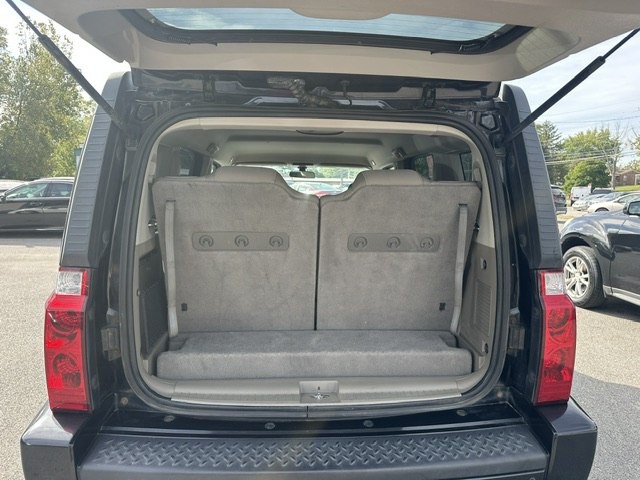 2010 Jeep Commander Image 16