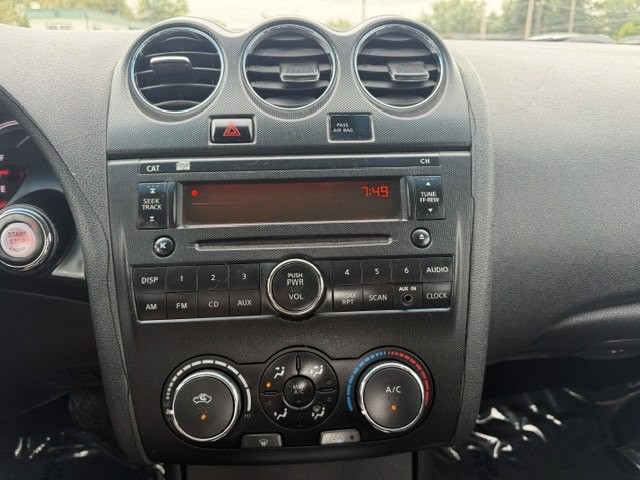 2010 Nissan Altima Image 17