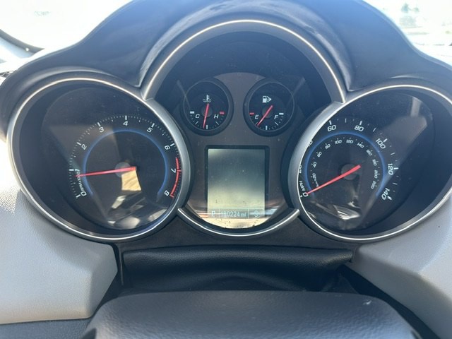 2014 Chevrolet Cruze Image 10