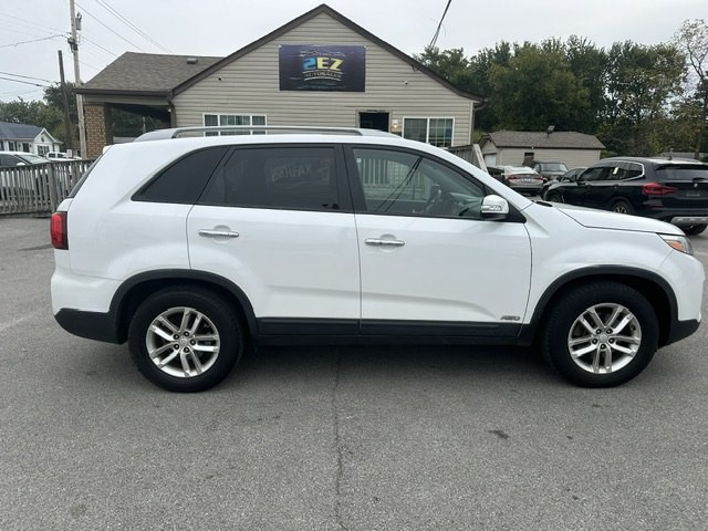 2014 Kia Sorento Image 2